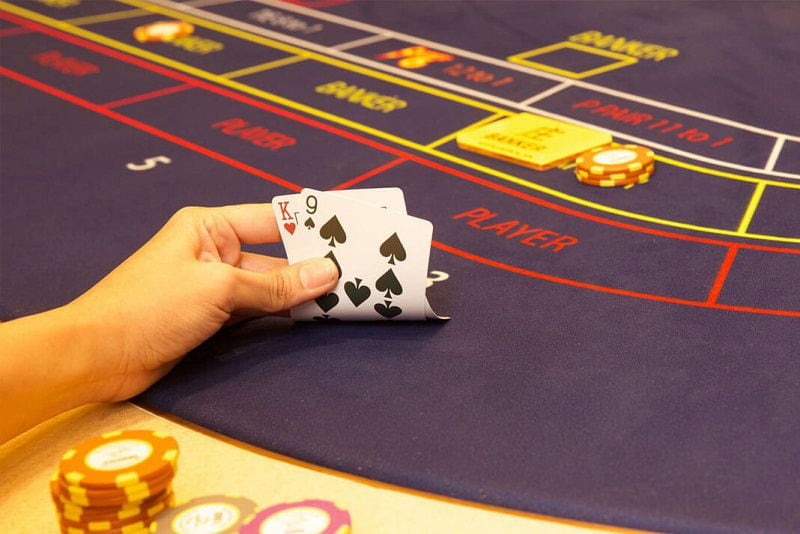 Baccarat có bảo hiểm không và lưu ý là gì? Baccarat có bảo hiểm không và lưu ý là gì?